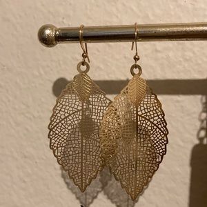 Gold leaf Earrings
